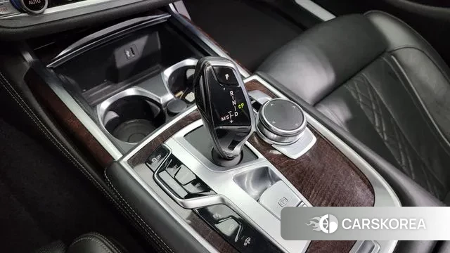 BMW 7 Series (G11) id 3429233 из Кореи 19