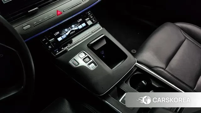 Hyundai The New Grandeur IG id 3232492 из Кореи 19