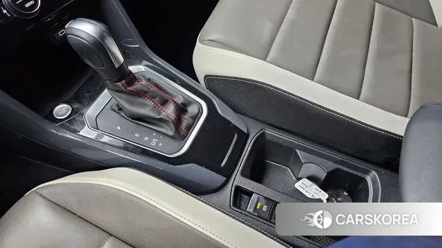 Volkswagen T-Roc id 3753373 из Кореи 19