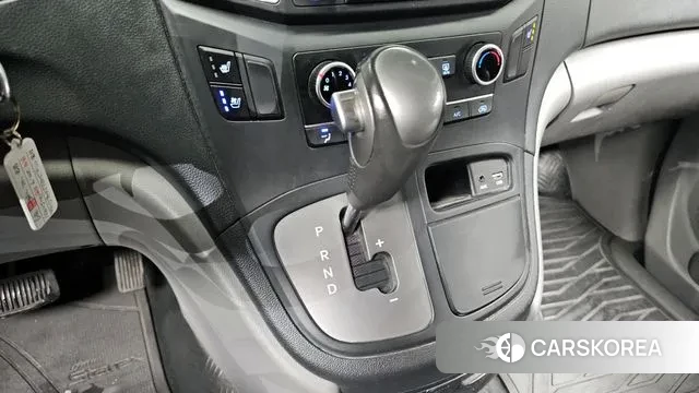 Hyundai The New Grand Starex id 3417441 из Кореи 19