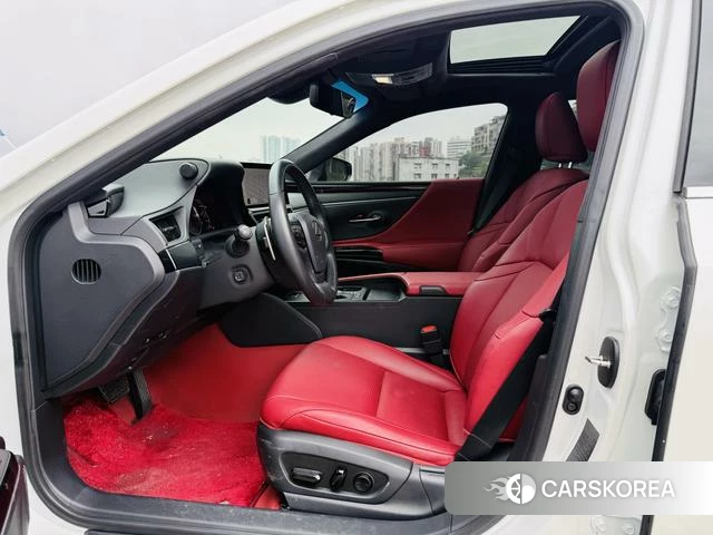 Lexus ES id 4291400 из Китая 15