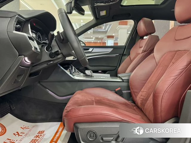 Audi A6L id 4257510 из Китая 18