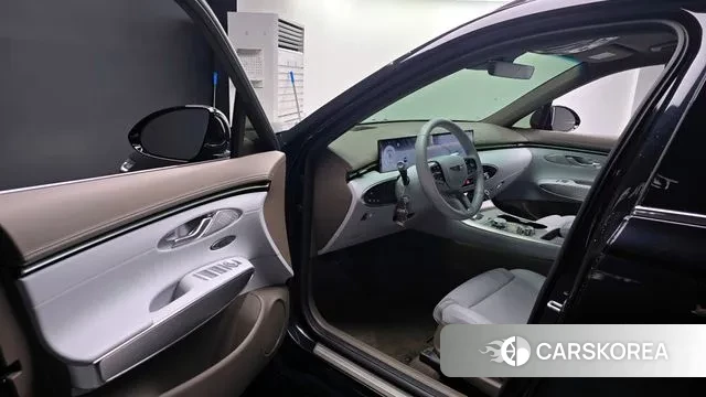 Genesis GV70 id 3523386 из Кореи 19