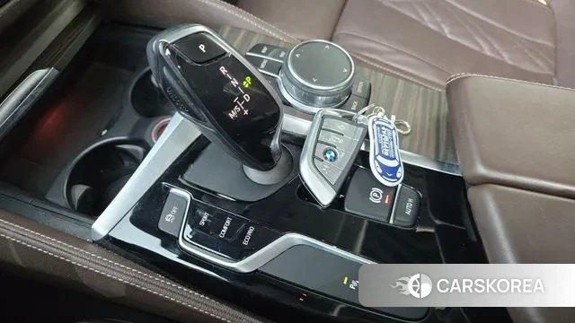 BMW 5 Series (G30) id 3313488 из Кореи 19