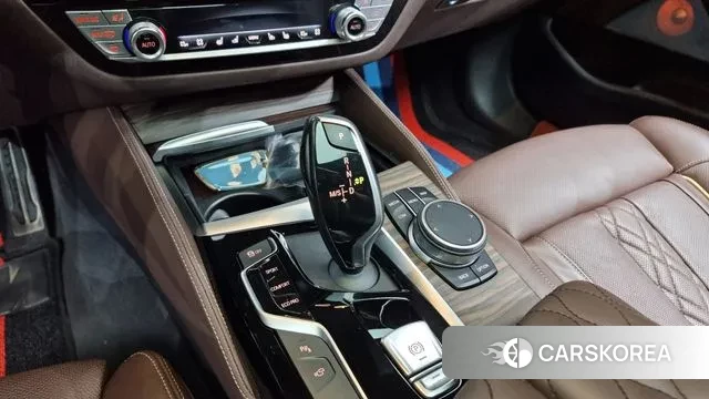 BMW 5 Series (G30) id 2976491 из Кореи 19