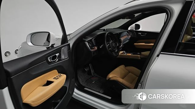 Volvo XC60 second Generation id 4488593 из Кореи 39