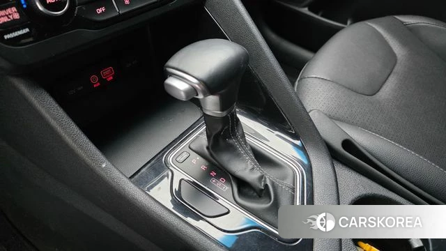 Kia Niro id 4285993 из Кореи 19