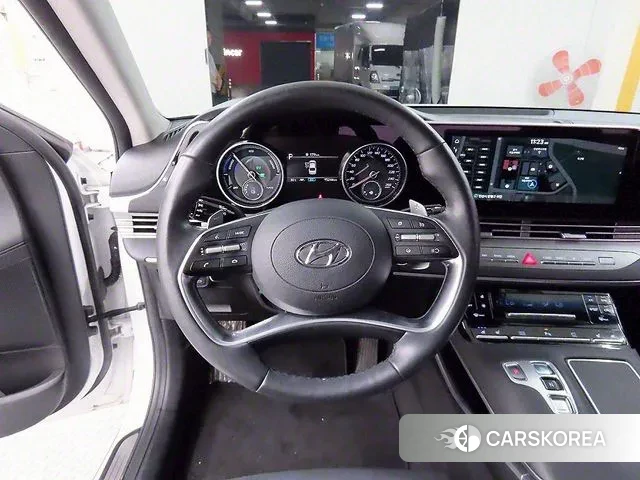 Hyundai The New Grandeur IG Hybrid id 3008261 из Кореи 19