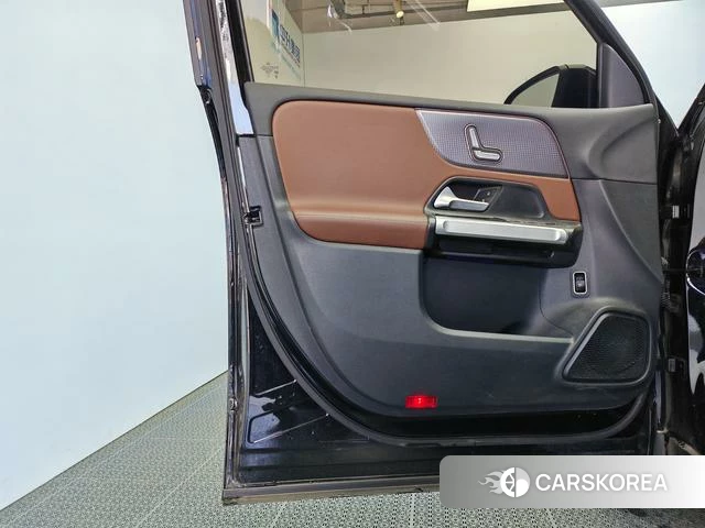 Mercedes-Benz GLB id 4272255 из Китая 20