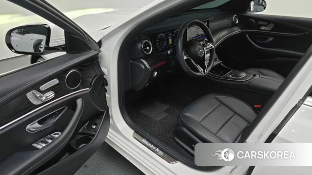 Mercedes-Benz E-Class W213 id 4579389 из Кореи 29