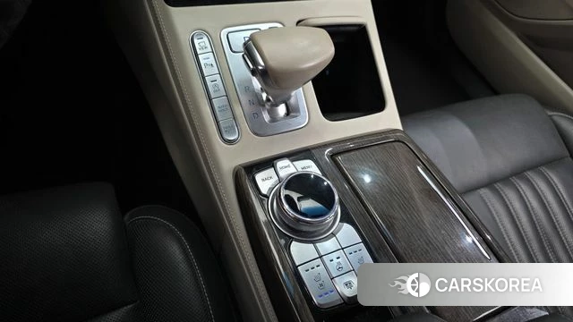 Genesis G90 id 4732772 из Кореи 19