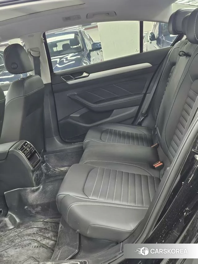 Volkswagen Magotan id 4277056 из Китая 16