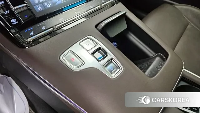 Hyundai The New Grandeur IG Hybrid id 3003498 из Кореи 19