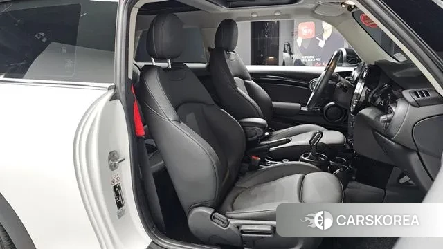 Mini Cooper id 3289436 из Кореи 19