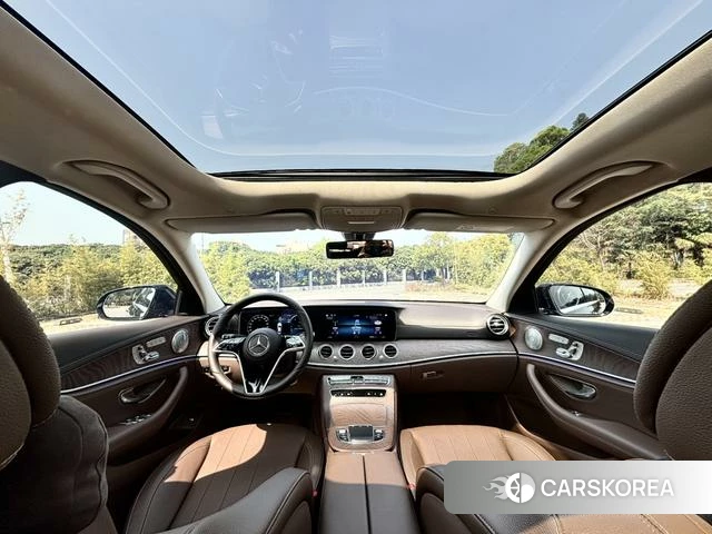 Mercedes-Benz E-class id 4276720 из Китая 25