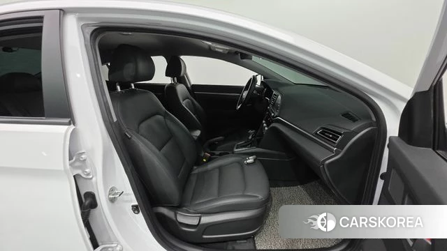 Hyundai The New Avante AD id 4551557 из Кореи 28