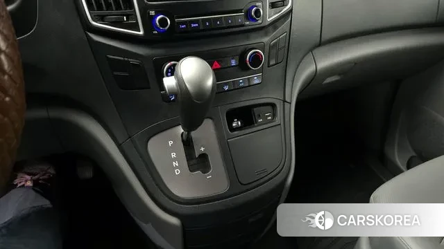 Hyundai The New Grand Starex id 3094904 из Кореи 19