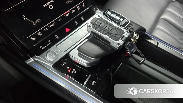 Audi e-Tron id 3464184 из Кореи 19