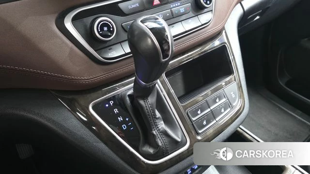 Hyundai The New Grand Starex id 4465764 из Кореи 19