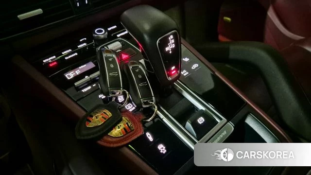 Porsche Cayenne (PO536) id 4310750 из Кореи 19