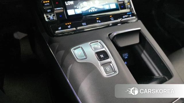 Hyundai The New Grandeur IG id 4402217 из Кореи 29