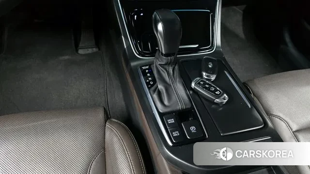 Hyundai Grandeur IG id 3039366 из Кореи 19