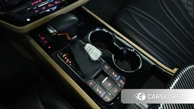 Kia The New Carnival id 3728105 из Кореи 19