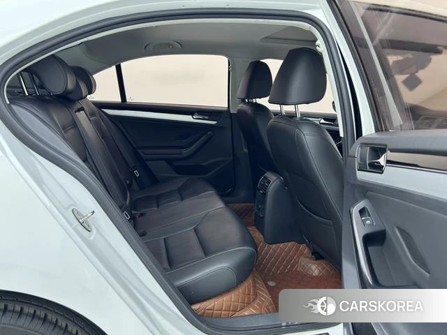 Volkswagen Sagitar id 4253721 из Китая 27