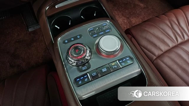 Genesis G90 (RS4) id 3859502 из Кореи 19