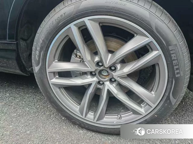 Audi Q7 id 4239797 из Китая 9