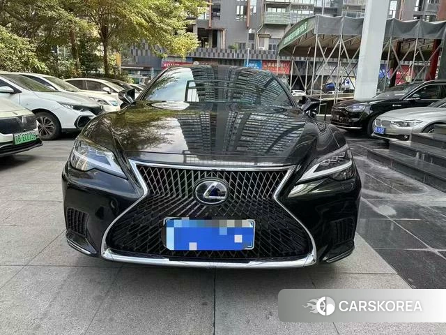Lexus LS id 4277383 из Китая 9