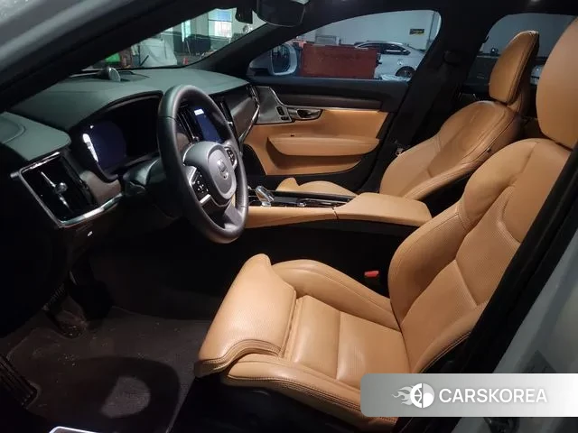 Volvo V90 Cross-Country id 3042793 из Кореи 10