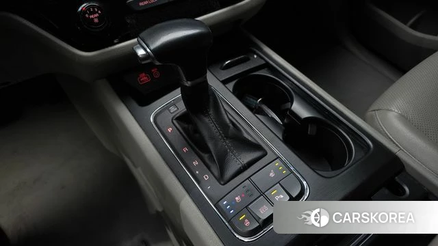 Kia All New Carnival id 4378251 из Кореи 19