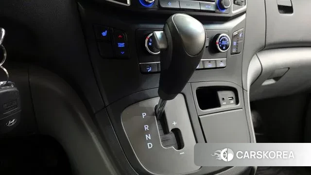 Hyundai The New Grand Starex id 3772813 из Кореи 19