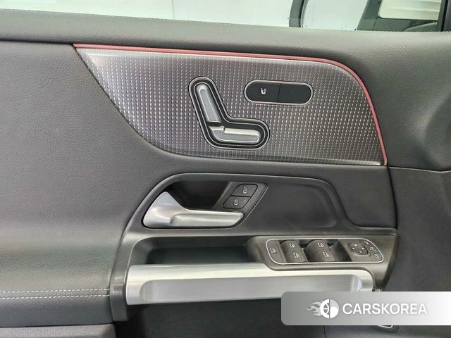 Mercedes-Benz EQB id 4272142 из Китая 18