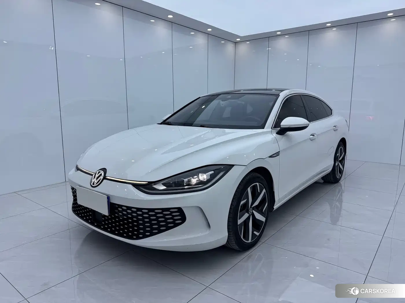 Volkswagen Lamando id 4538873 из Китая 16