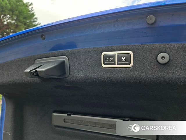 Genesis The New G70 id 4768452 из Кореи 19