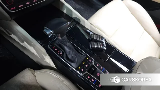 Kia Come New K7 id 3723742 из Кореи 19