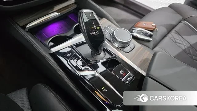 BMW 5 Series (G30) id 3437650 из Кореи 19