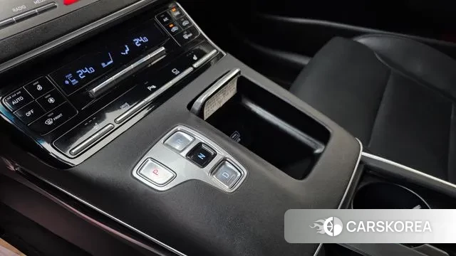 Hyundai The New Grandeur IG id 3459573 из Кореи 19