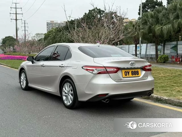 Toyota Camry id 4374772 из Китая 9