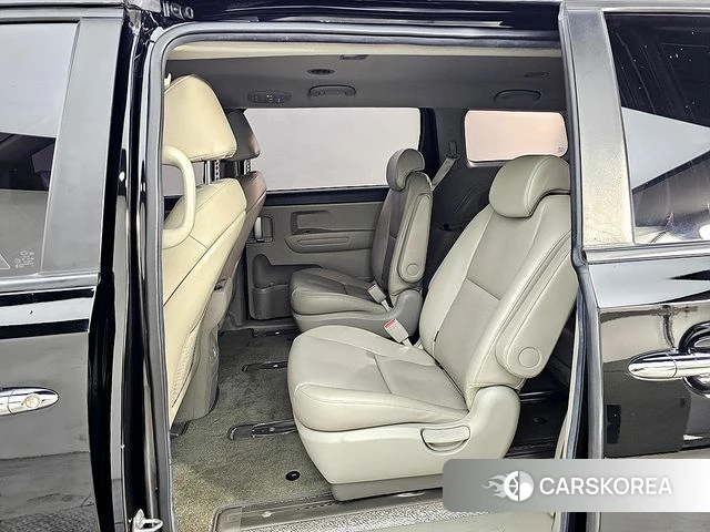 Kia The New Carnival id 3814086 из Кореи 19