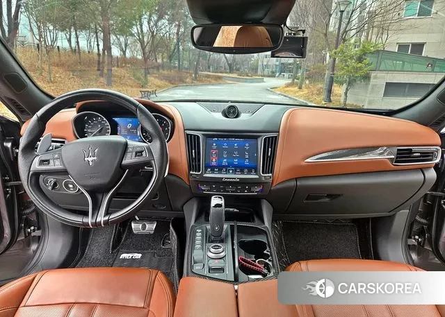 Maserati Levante id 3747482 из Кореи 19