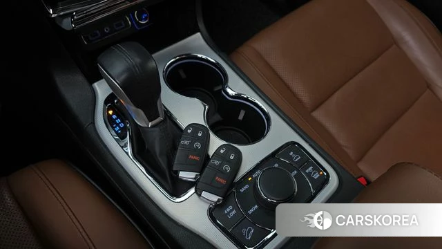 Jeep Grand Cherokee id 4525027 из Кореи 29