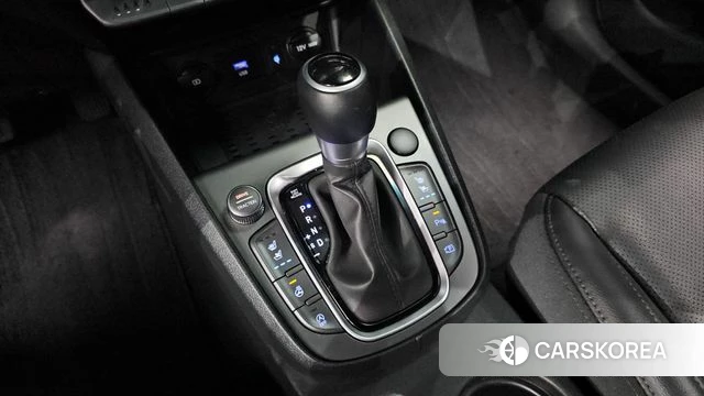 Hyundai The New Kona id 4409918 из Кореи 32