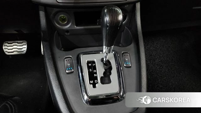 Ssangyong Korando Turismo id 4378179 из Кореи 33