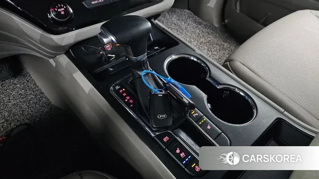 Kia The New Carnival id 3717980 из Кореи 19