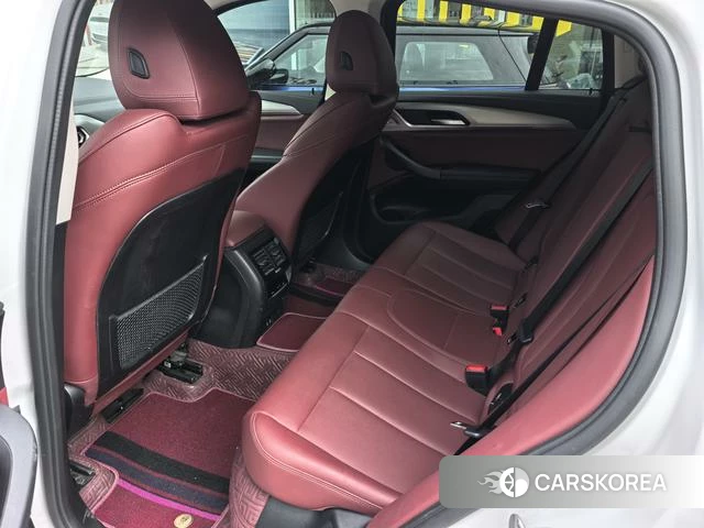 BMW X4 id 4278033 из Китая 9