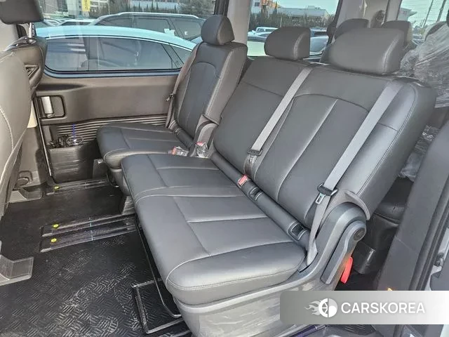 Hyundai Staria id 3769606 из Кореи 17