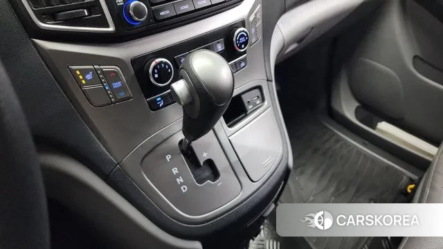 Hyundai The New Grand Starex id 3484027 из Кореи 19